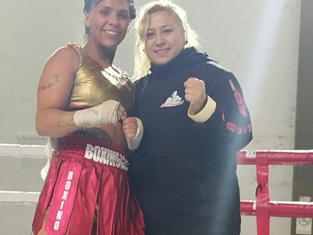 Buen triunfo de Nadia Prez en una velada en Rauch